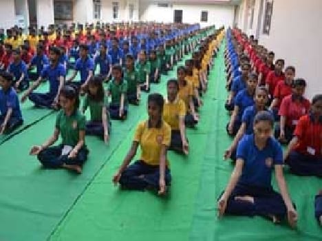 Get daily yoga , life Stay Healthy