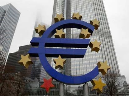 Greece would be the first  Bankruptcy developed country
