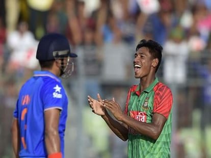 Mustafizur Rahman v Rohit Sharma: last 19 balls, 13 runs, 3 wickets