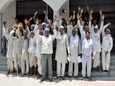 protest of farmers in mathura