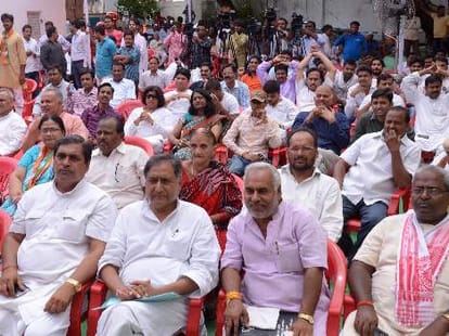 bjp leaders should must work hard