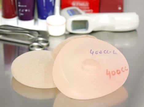 Woman smuggles cocaine in breast implants