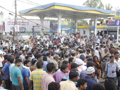 Firing in Alambagh in Lucknow.