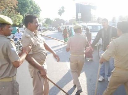 Five people injured in lathi charge in Lucknow.
