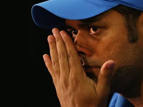 karnataka high court angry with mahender singh dhoni