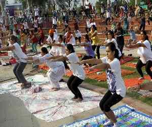 40 thousand people did yoga at tricity