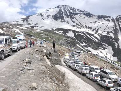 national green tribunal imposed ban on diesel vehicles in rohtang.