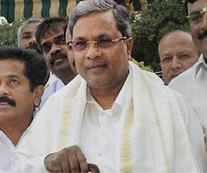 BJP targets karnataka govt. on distorted map of India.
