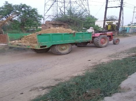 15 vehicle seize during mining