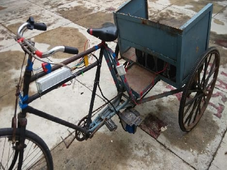 Milk Metro rickshaw