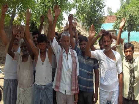 Farmers demonstrate