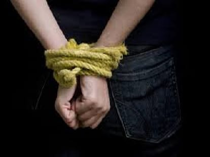 implicate to her husband made his own daughter 'kidnapping'