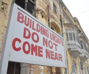 mubarak mandi building announced dangerous