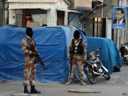is indian leaders are giving fund to pakistan's mqm