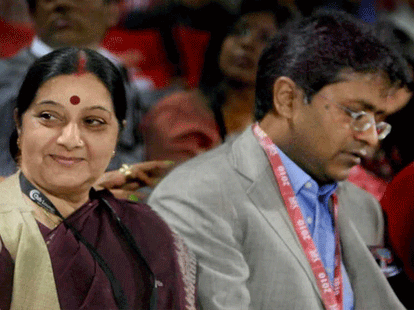 sonia gandhi doing illegal work: rajyavardhan singh rathore