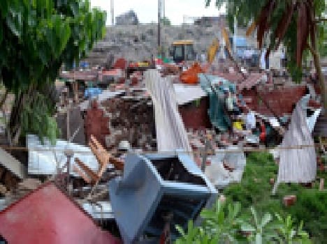 Under the guise of religious places demolished illegal construction