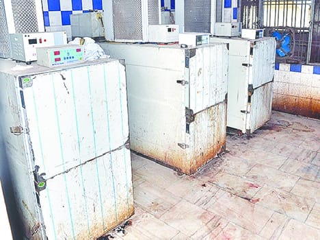  AC Chamber not working, how to save dead body