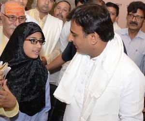  sp government always appreciate intellectual people says akhilesh