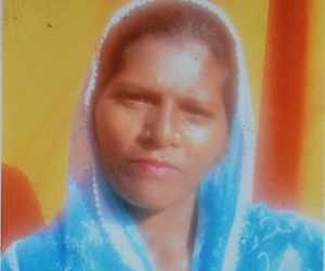lady went to toilet dies of electric shock 