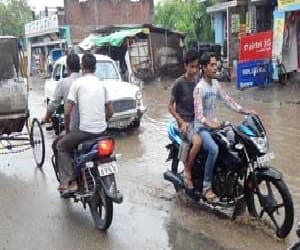 rain in dehradun city.