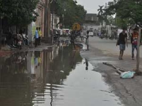 South-west monsoon winds of thrust of relaxation encountered