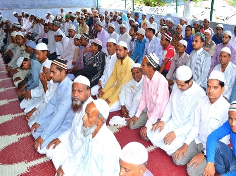 Juma prayers descended the Rozedar