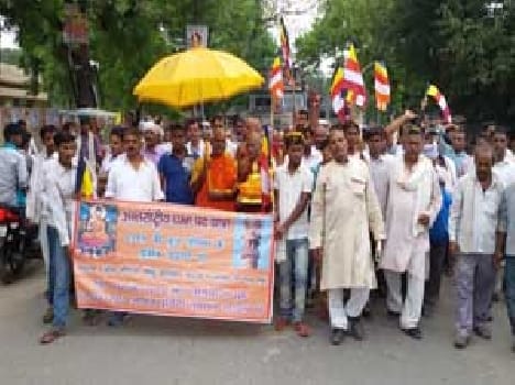  City tour preach Buddhism
