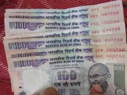 ajab gajab fond, transporter collecting notes of number 786