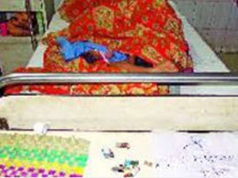 inhumane treatment of HIV victim by doctors in meerut