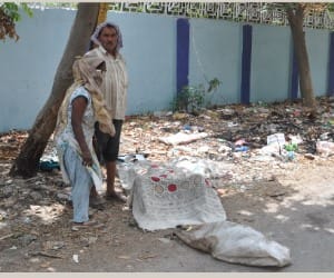 A dead body of a woman found in Aliganj in Lucknow.