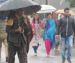 rainfall and snowfall in himachal.