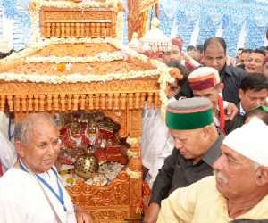 shoolini fair at solan.
