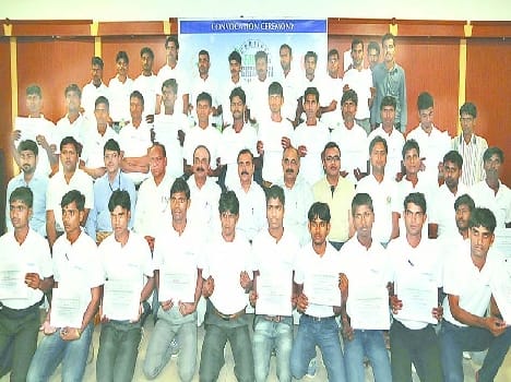 youth connect with new techniqe of farming
