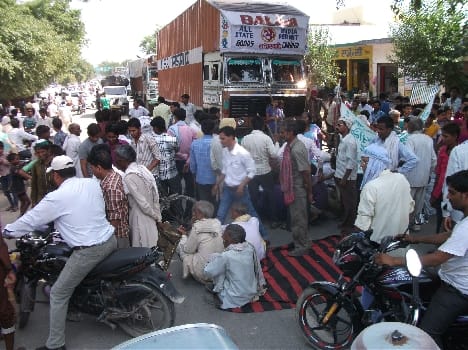 BKU imposed on the Shahjahanpur-Bisalpur road jam