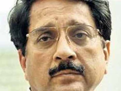 bjp mla  criticize modi and shah