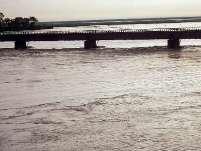 high alert from flood in haridwar.