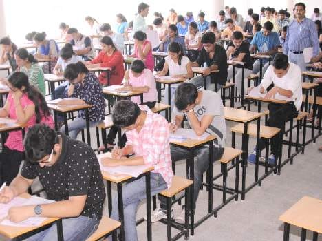 hptu hamirpur provide online facility to students for examination forms.