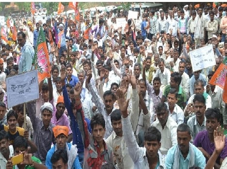 Puppet police - administration of SP : Rajvir