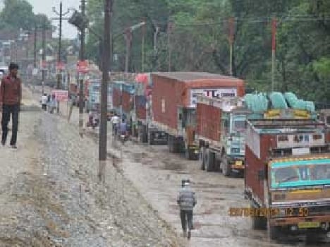 School buses were stuck in the jam for hours