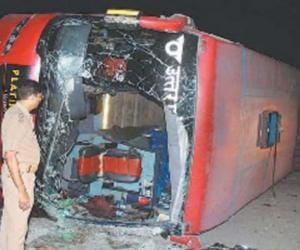 Volvo bus accident in kanpur,2 people died