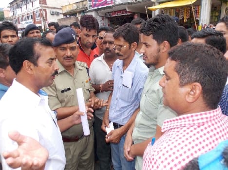 Clipping on creating fair indignation, jam imposed