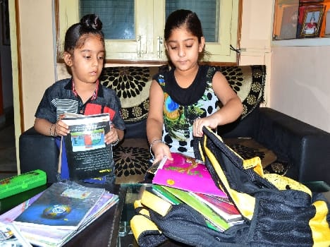 Take the little Munnon readied school bag