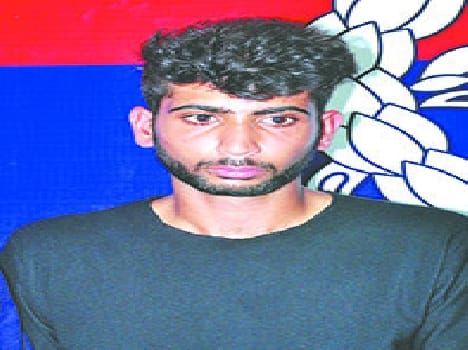 gaurav weeped in front of jail gate