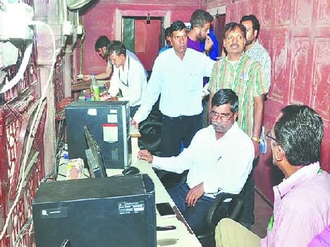 IRCTC fail on e ticketing on taj