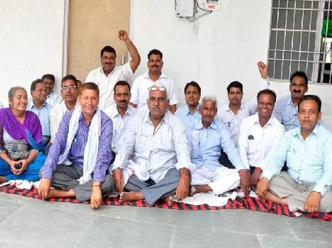 Advocates continue strike