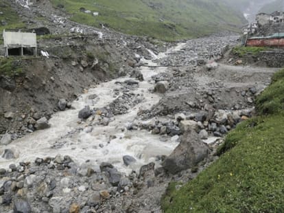 without permission heli services in kedarnath valley.