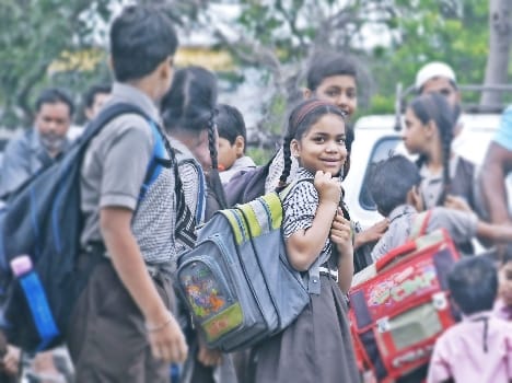 After the children went to school Vkeshn Kul- Cool Summer