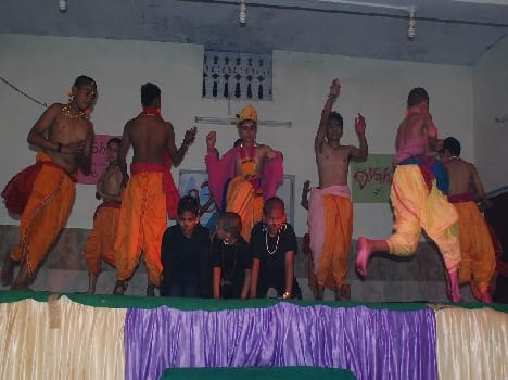 Balrng workshop unleashes mayhem children