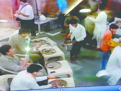 up chief secretary broke rule in banke bihari temple