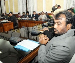 bihar's minister shyam rajak threat doordarshan's officer